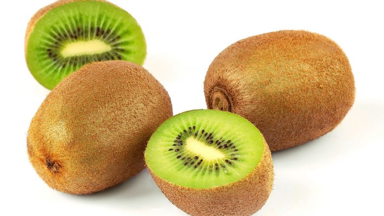 Är det Farligt att Äta för Mycket Kiwi?