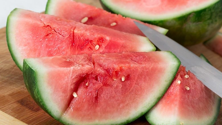 Är det Farligt att Äta för Mycket Vattenmelon?