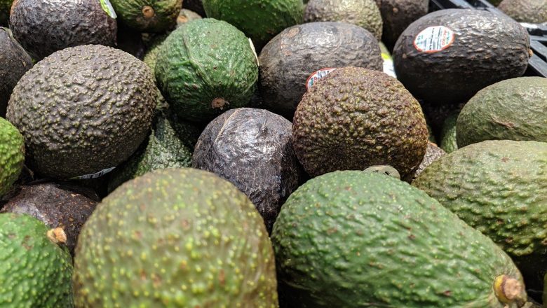 Kan Man Äta Brun Avokado? Är det Säkert?