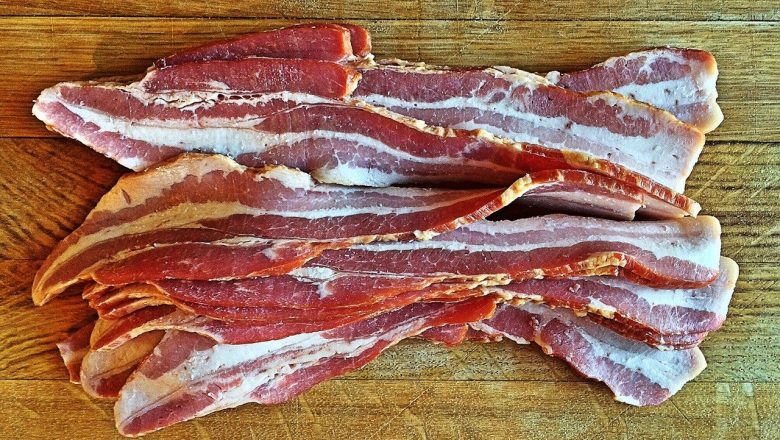 Kan man Äta Bacon Rått?