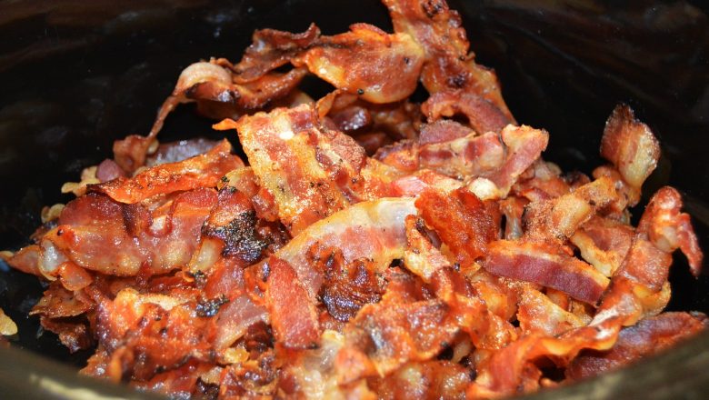 Hur Länge Håller Bacon i Kylen? Här är Svaret!
