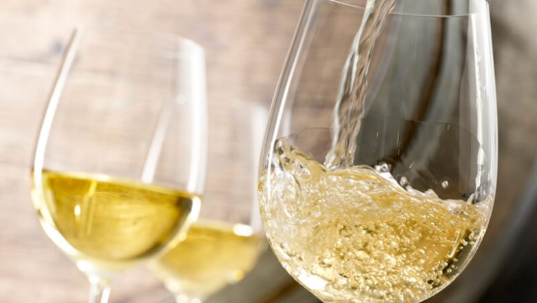 Kalorier i alkohol: Hur vin, öl, cocktails påverkar viktminskning