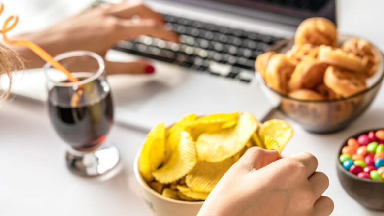 Coronavirus “corona kilos”: Hur man går ner i vikt som du gick upp under iso
