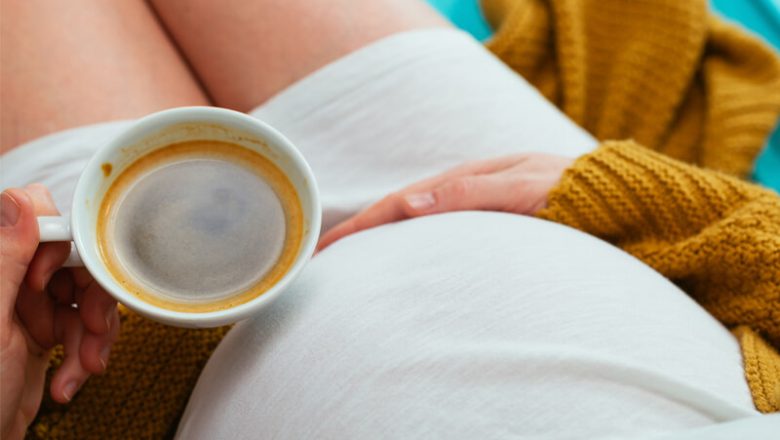 Koffein under graviditet: Ska du sluta dricka kaffe när du är gravid?