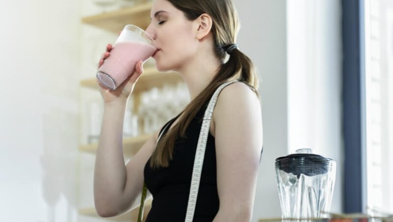 Proteinshakes, barer och soppor: Använd måltidsersättningar för viktminskning