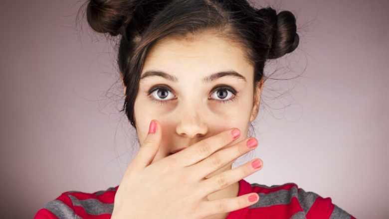 Dålig andedräkt: Vad orsakar halitosis och hur man behandlar det