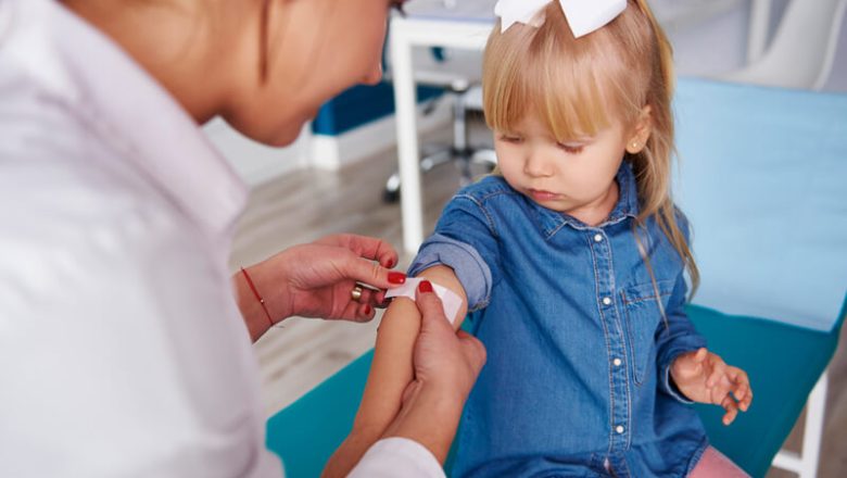 Mässlingsimmunisering: Utbrott och vaccinationsschema i Australien