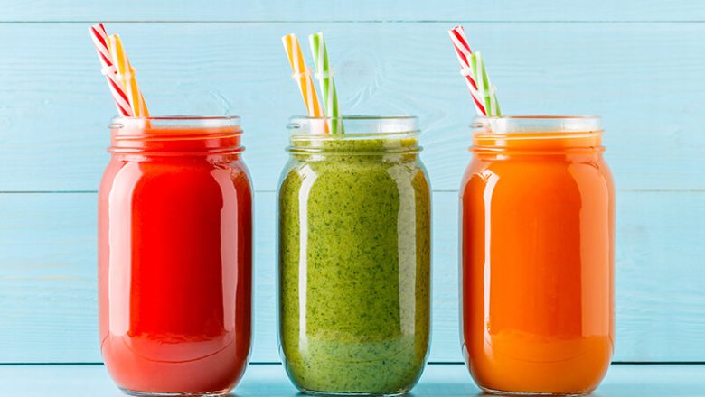 Fruktjuice innehåller lika mycket socker som läsk, säger forskare
