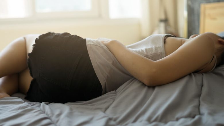 Orsaker och behandlingar för tung menstruation: Hur man hanterar menstruationsproblem