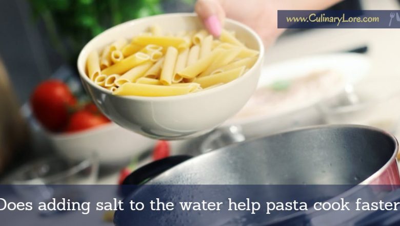 Tillagas pasta (och andra livsmedel) snabbare om du tillsätter salt i vatten?